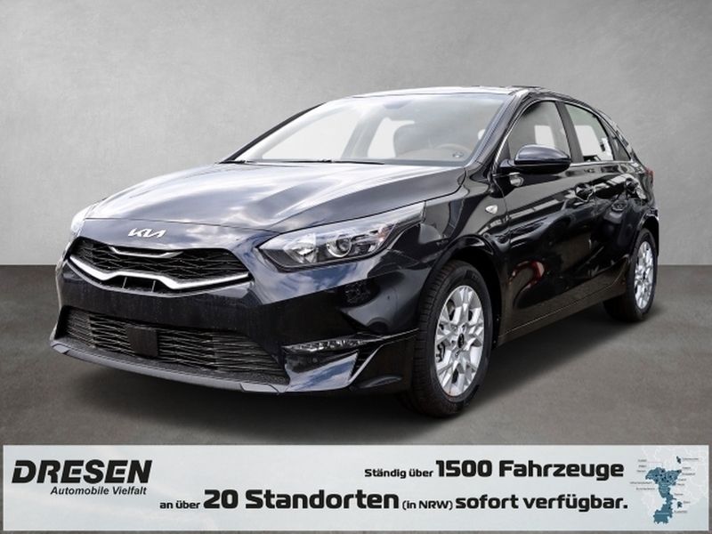 Schwarz Neu 2024 Kia Ceed Vision Limousine | 27.980 € (Etwas zu teuer) - Bild 1/4