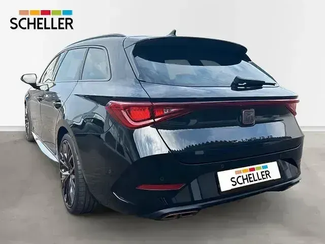 Gebraucht Cupra Leon VZ 245 PS (180 kW) 2023 Silber Limousine