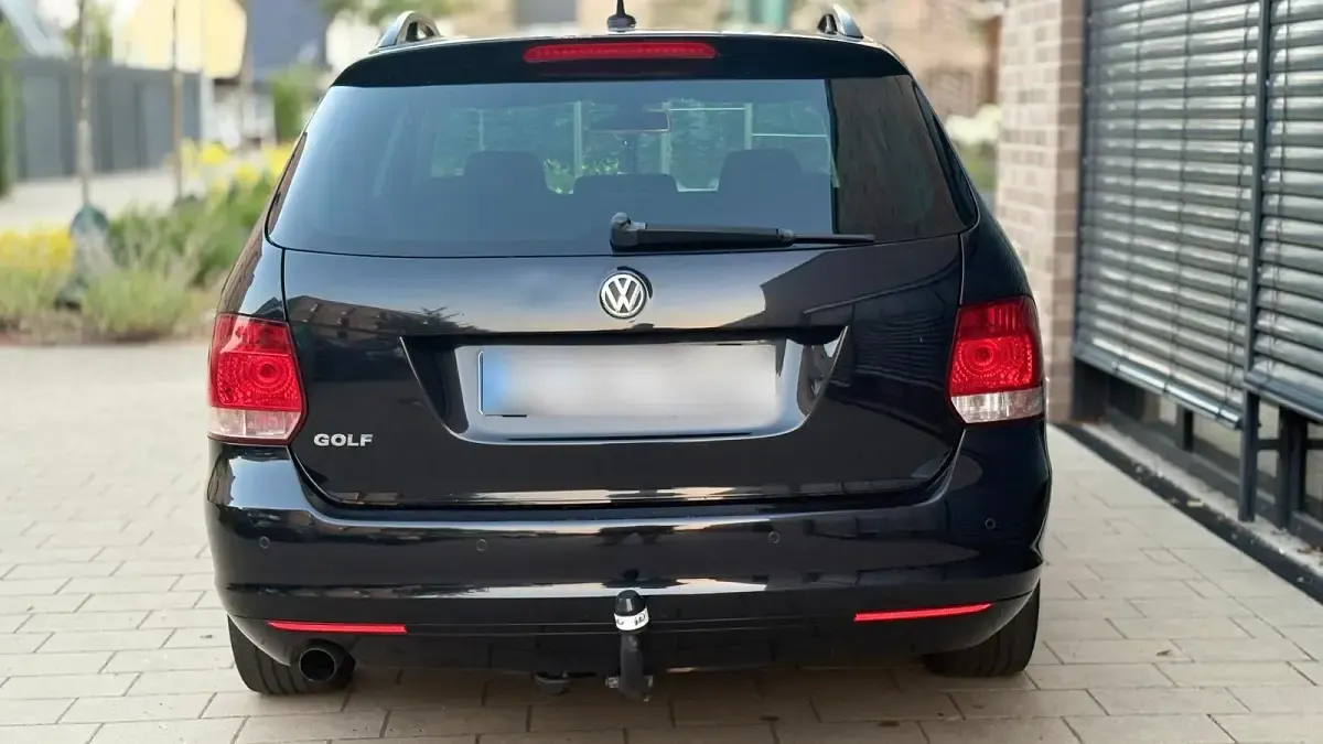 Gebraucht VW Golf VII Match 105 PS (77 kW) 2012 Schwarz Kombi