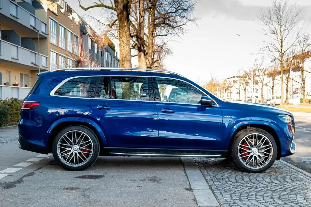 Gebraucht Mercedes GLS63 AMG AMG 612 PS (450 kW) 2021 Blau SUV