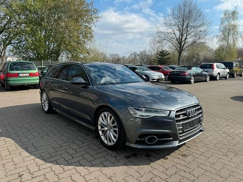 Gebraucht Audi S6 Sport 549 PS (403 kW) 2018 Grau Kombi