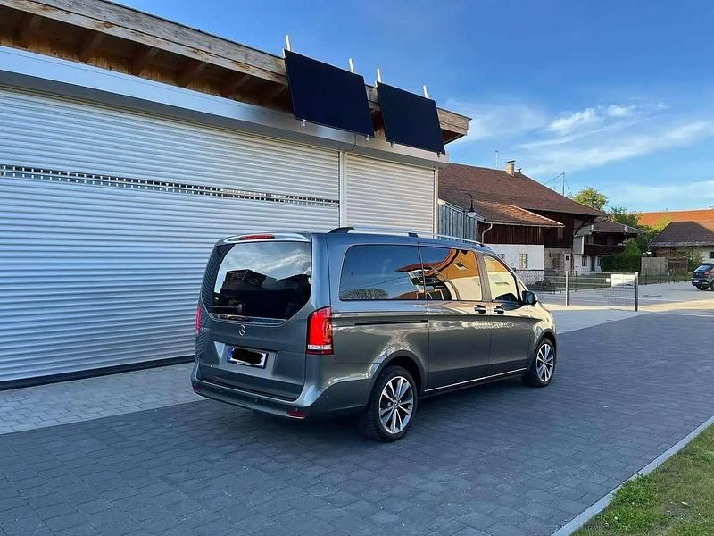Gebraucht Mercedes V250 Edition 190 PS (139 kW) 2023 Van / Kleinbus