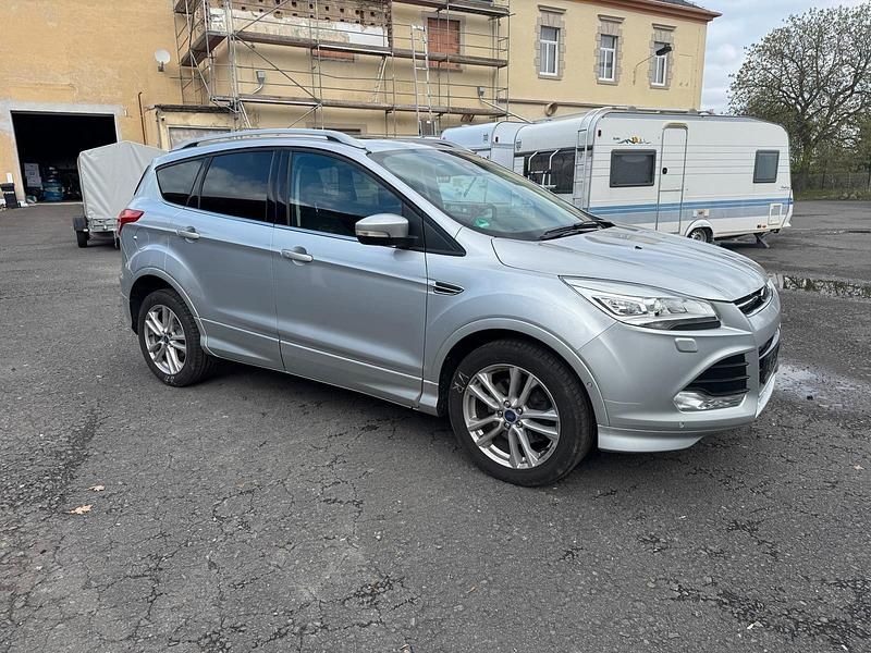 Usata Ford Kuga Titanium 150 CV (110 kW) 2015 Argento SUV