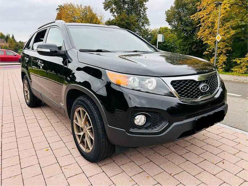 Schwarz Gebraucht 2010 Kia Sorento SUV | 5.900 € (Superpreis) - Bild 1/4