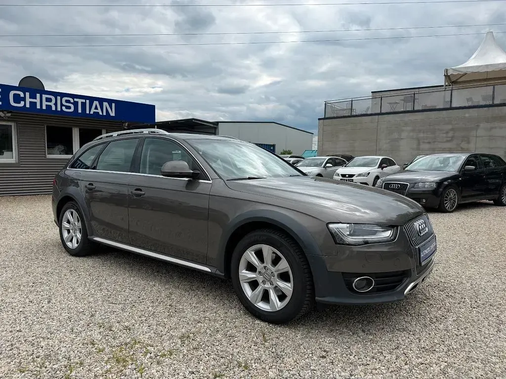 Gebraucht Audi A4 Allroad Sport 150 PS (110 kW) 2016 Dakotagrau Kombi