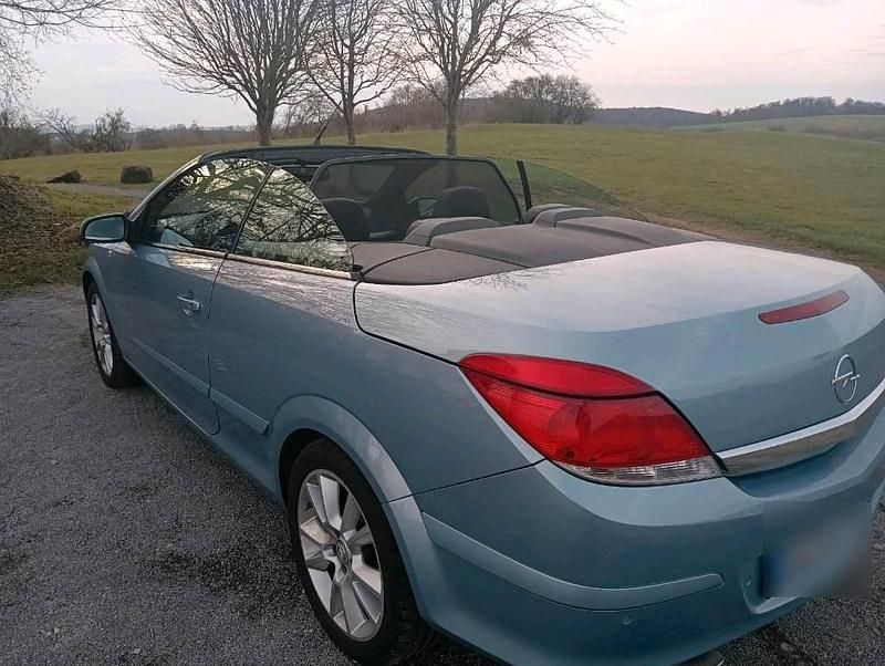 Gebraucht Opel Astra Cabriolet 140 PS (102 kW) 2007 Blau Cabrio