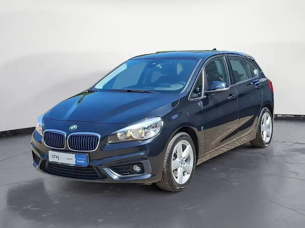 Gebraucht BMW 225 Active Tourer iPerformance 224 PS (164 kW) 2017 Schwarz Van / Kleinbus