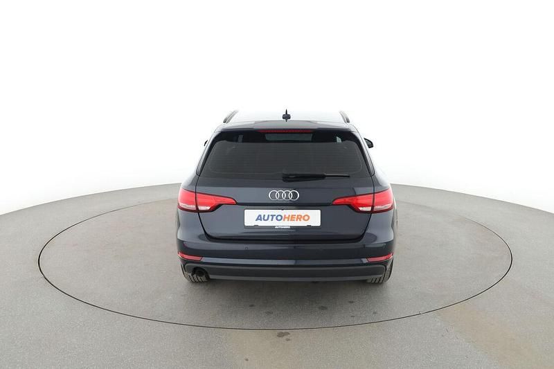 Gebraucht Audi A4 150 PS (110 kW) 2018 Blau Kombi