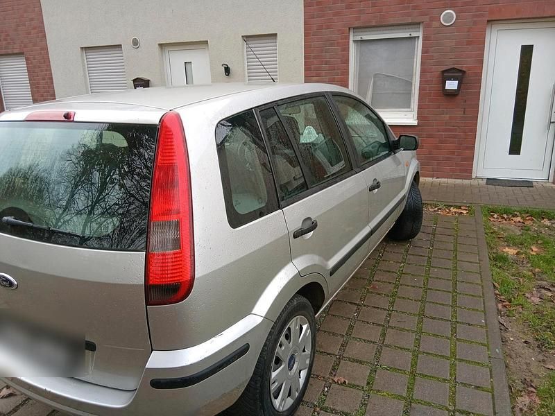 Gebraucht Ford Fusion 75 PS (55 kW) 2004 Silber Kleinwagen