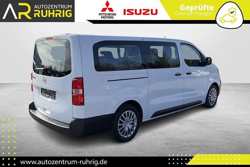 Gebraucht Opel Vivaro 177 PS (130 kW) 2023 Weiß Van / Kleinbus