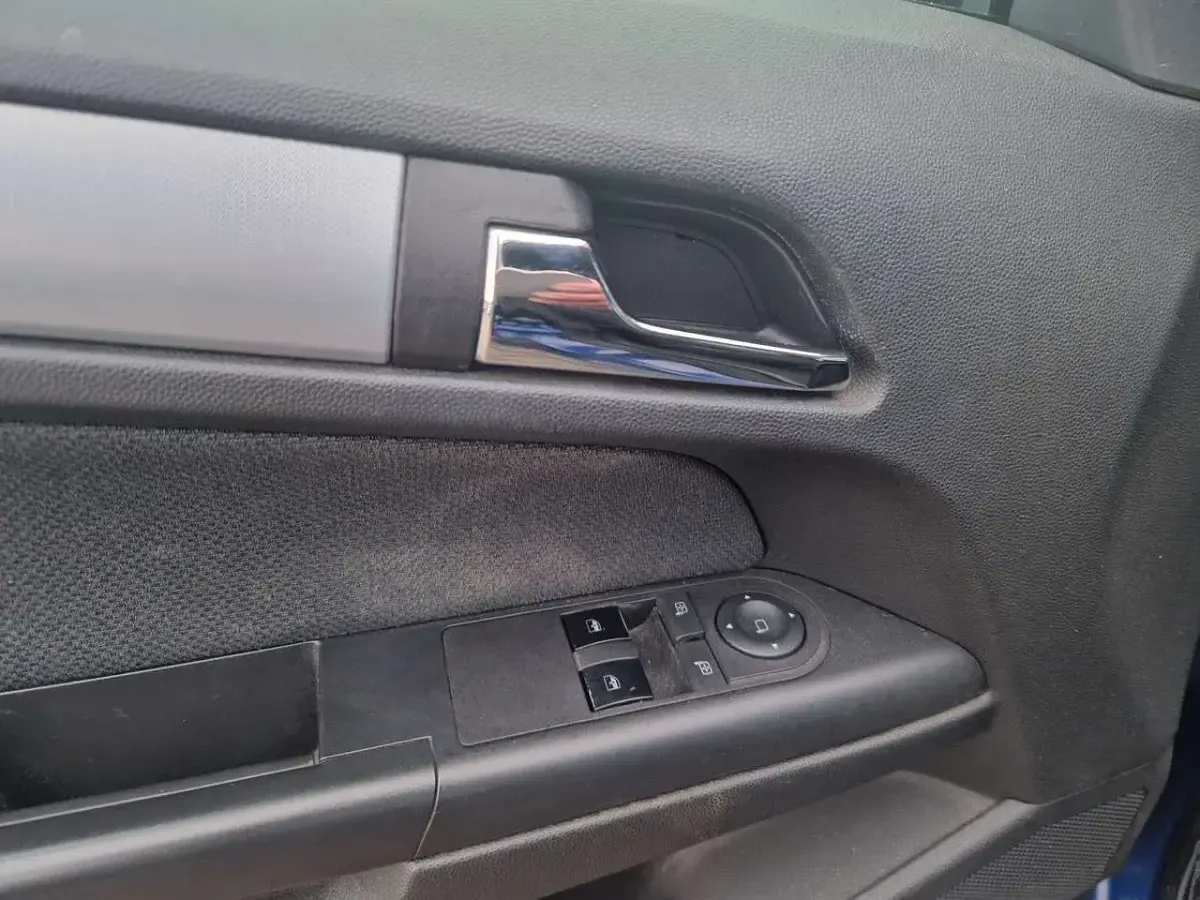 Gebraucht Opel Astra 105 PS (77 kW) 2005 Blau Limousine