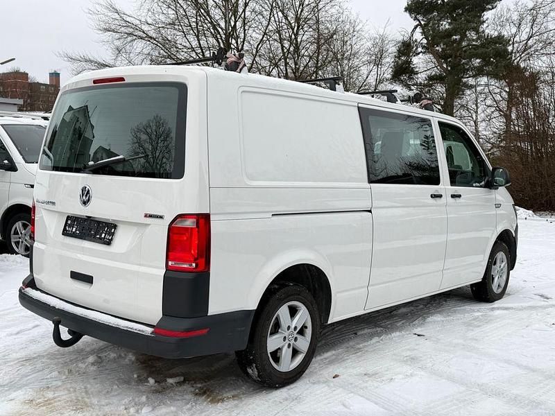 Gebraucht VW Transporter 150 PS (110 kW) 2019 Weiß Van