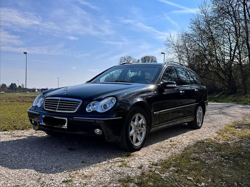 Gebraucht Mercedes C240 170 PS (125 kW) 2001 Schwarz Kombi