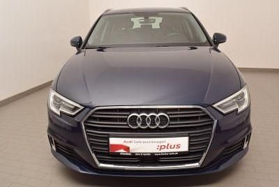 Gebraucht Audi A3 Sport 116 PS (85 kW) 2017 Blau metallic Limousine