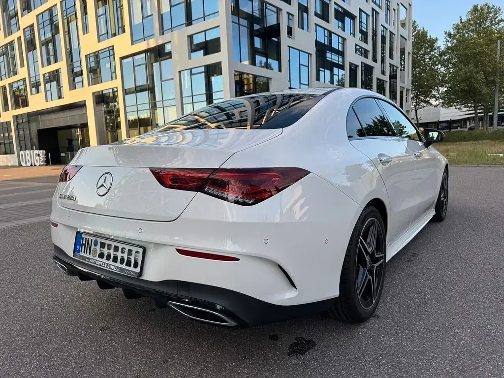 Gebraucht Mercedes CLA220 AMG line 190 PS (139 kW) 2019 Weiß Limousine