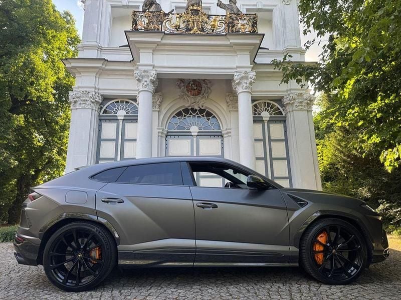 Grau Gebraucht 2021 Lamborghini Urus SUV | 197.500 € (Superpreis) - Bild 1/4
