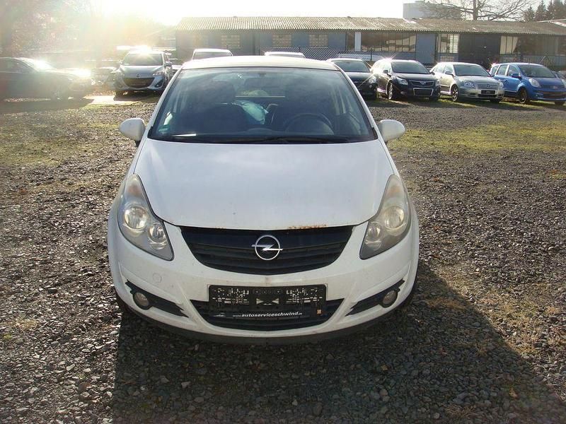 Gebraucht Opel Corsa Innovation 87 PS (63 kW) 2009 Weiß Kleinwagen