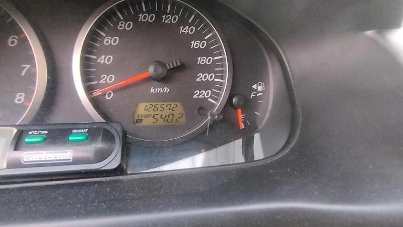 Second-hand Mazda 2 75 CP (55 kW) 2004 Gri Hatchback