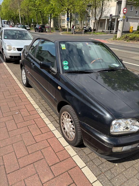 Brugt VW Golf Cabriolet 75 HK (55 kW) 1997 Sort Cabriolet