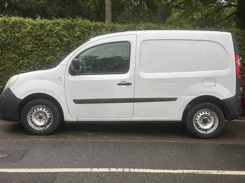 Weiß Gebraucht 2008 Renault Kangoo Van / Kleinbus | 3.700 € (Guter Preis) - Bild 1/4