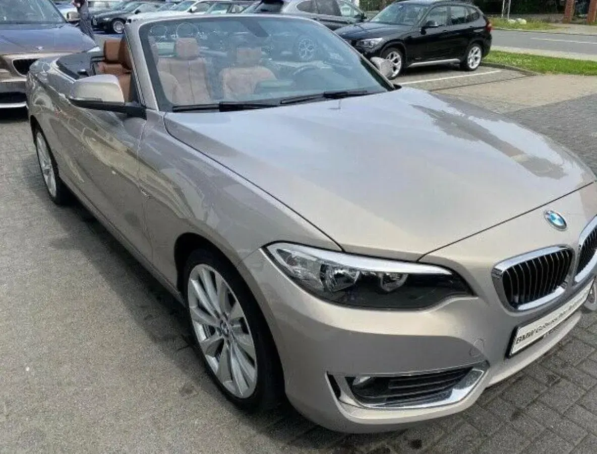 Gebraucht BMW 230 Luxury Line 252 PS (185 kW) 2016 Silber Cabrio