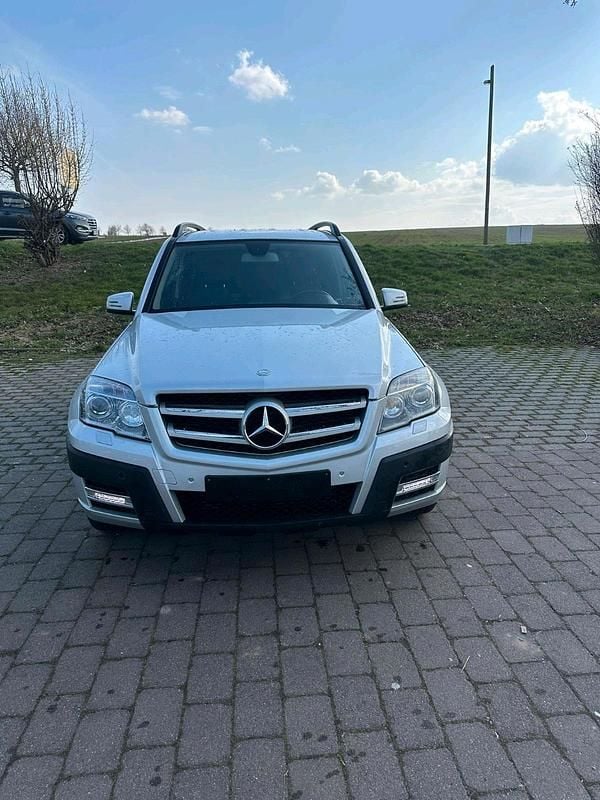 Gebraucht Mercedes GLK220 170 PS (125 kW) 2011 Silber SUV
