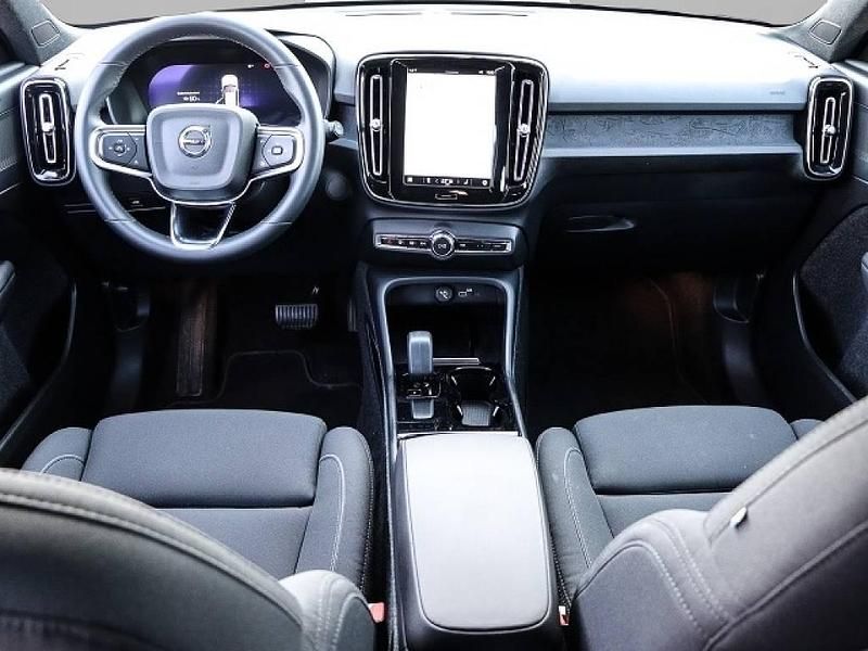 Gebraucht Volvo XC40 Core 169 kW (231 PS) 2023 Blau SUV