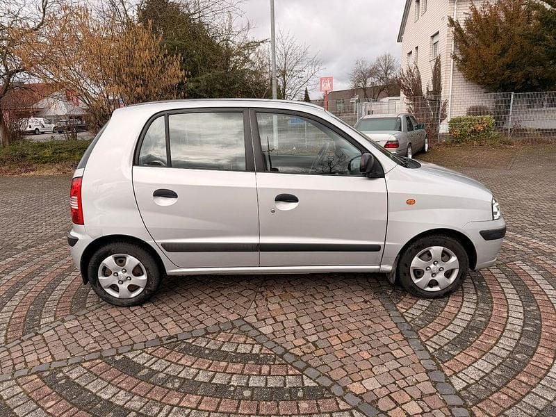 Gebraucht Hyundai Atos 58 PS (42 kW) 2005 Silber Kleinwagen