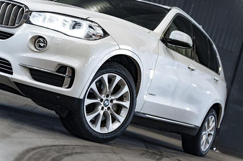 Gebraucht BMW X5 449 PS (330 kW) 2014 Weiß SUV