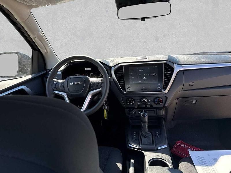 Gebraucht Isuzu D-Max 163 PS (119 kW) 2025 Isla gray Pickup