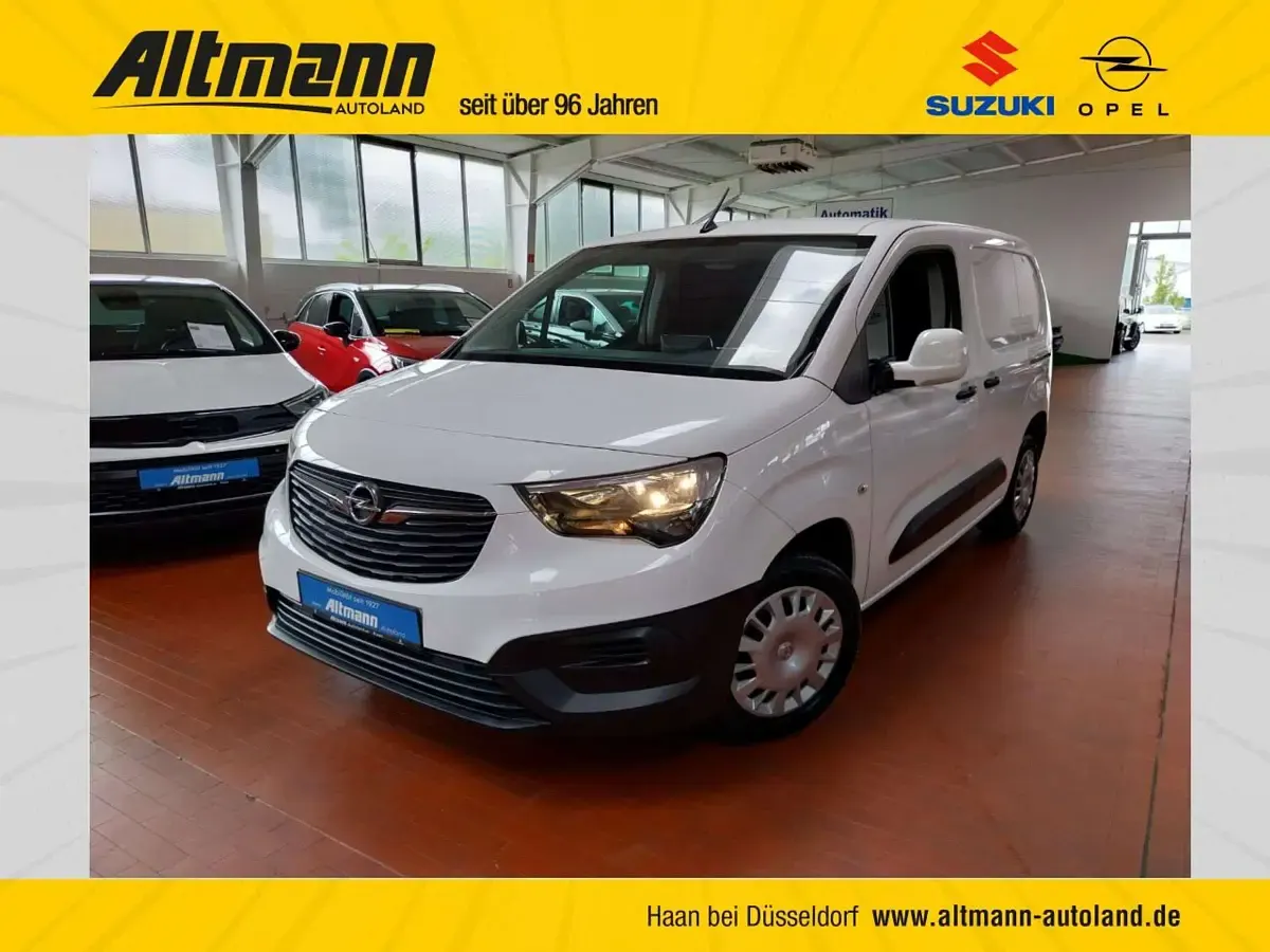 Gebraucht Opel Combo Edition 110 PS (80 kW) 2021 Van / Kleinbus