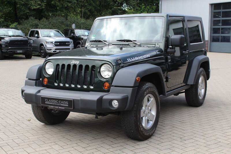 Grün Gebraucht 2010 Jeep Wrangler Rubicon SUV | 28.900 € (Teuer) - Bild 1/4