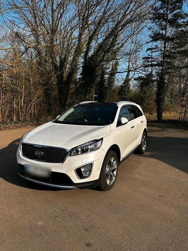 Weiß Gebraucht 2015 Kia Sorento SUV | 14.000 € (Fairer Preis) - Bild 1/4