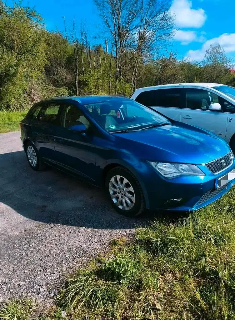Second-hand Seat Leon ST 122 CP (89 kW) 2015 Albastru Break