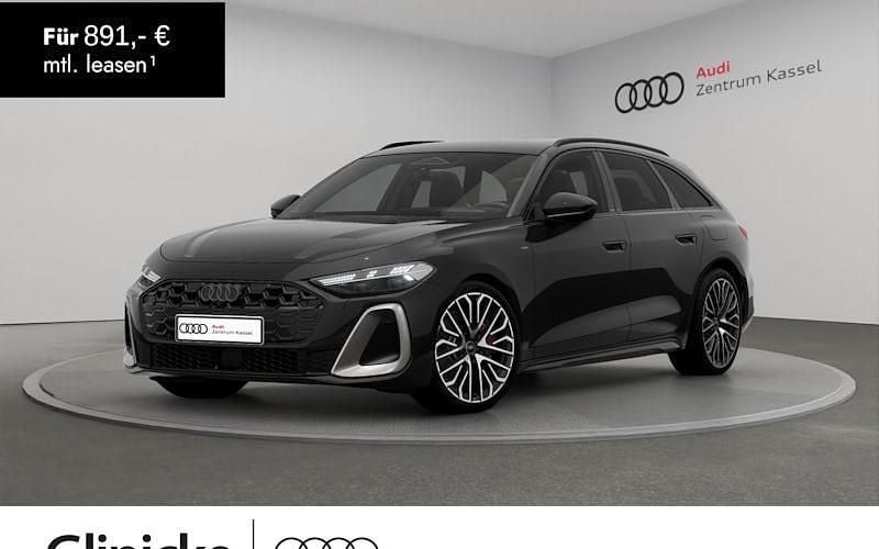 Mythosschwarz metallic Neu 2025 Audi A5 Sport Coupé | 72.490 € (Fairer Preis) - Bild 1/4