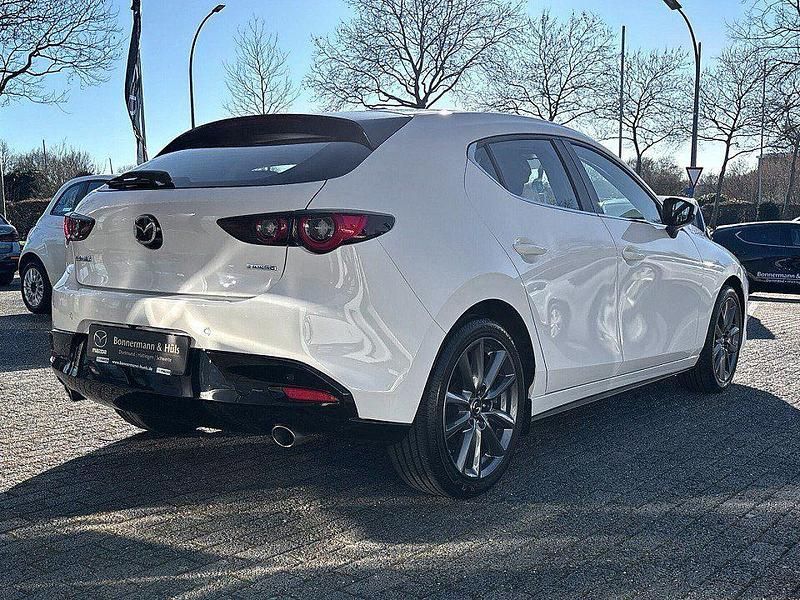 Gebraucht Mazda 3 Selection 122 PS (89 kW) 2023 Weiß Limousine