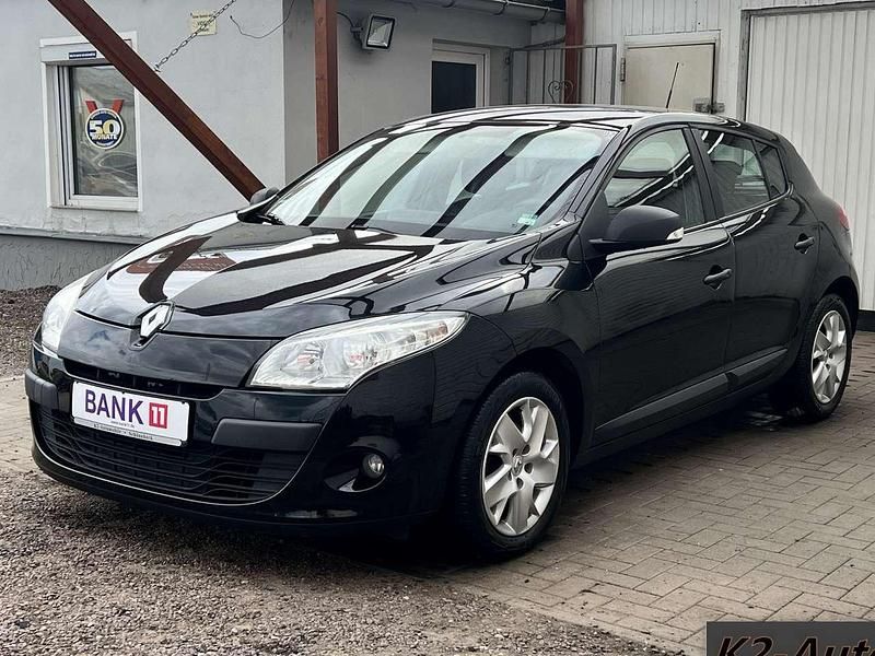 Sternenschwarz Gebraucht 2011 Renault Mégane III Kleinwagen | 5.490 € (Fairer Preis) - Bild 1/4