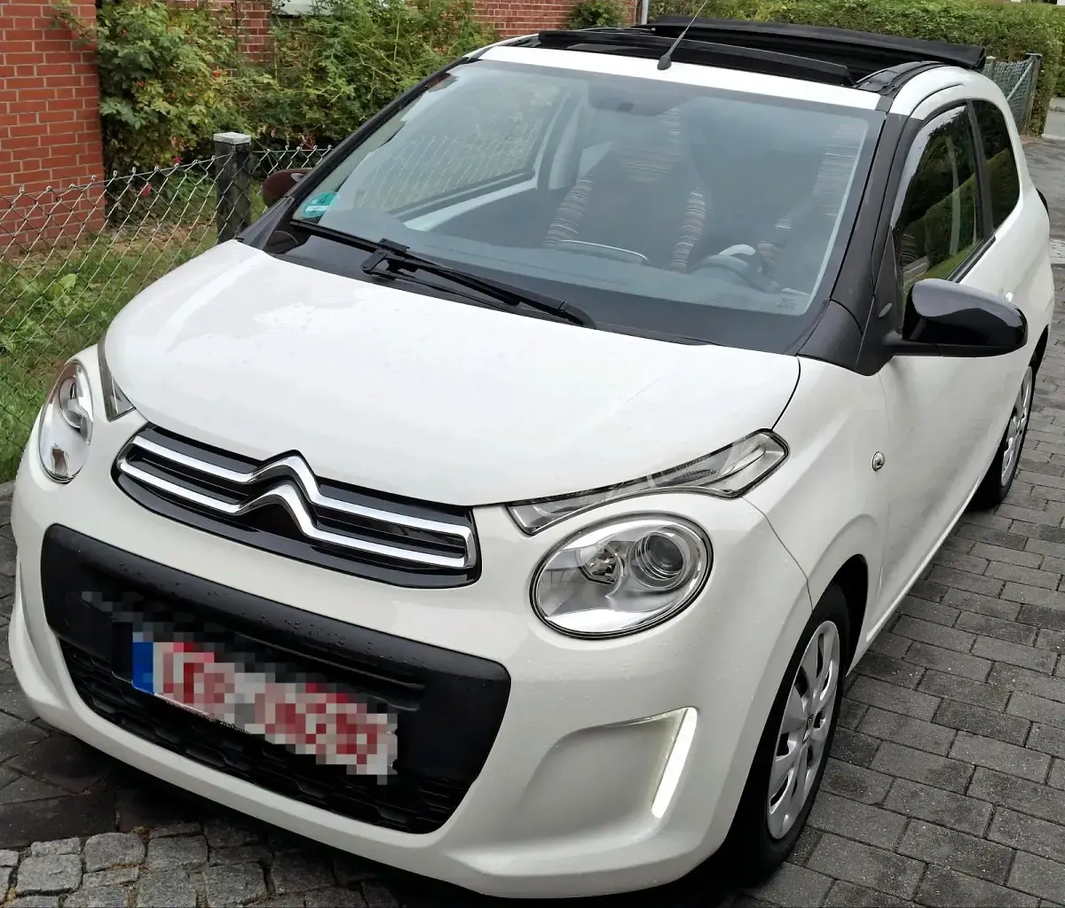 Gebraucht Citroën C1 82 PS (60 kW) 2016 Weiß Kleinwagen