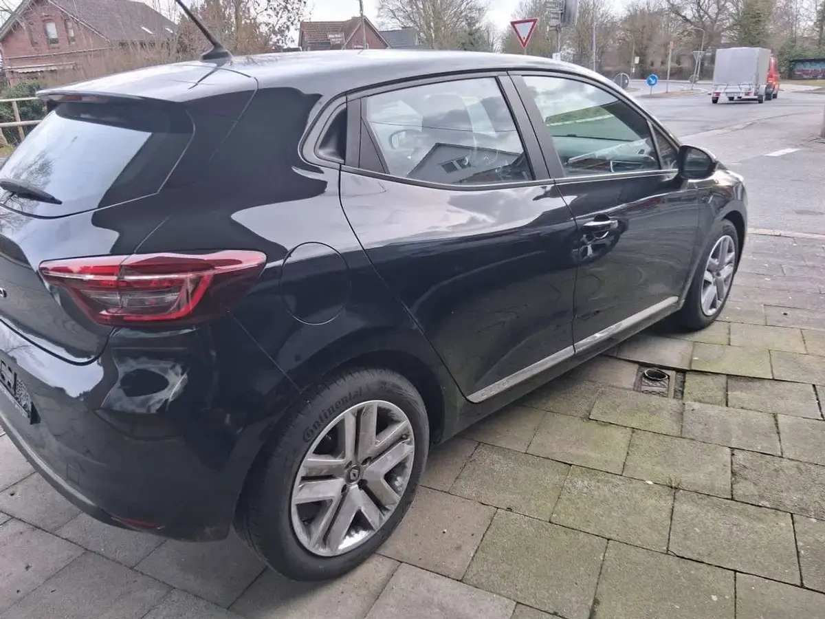 Gebraucht Renault Clio V Experience 101 PS (74 kW) 2019 Perlmuttschwarz Kleinwagen