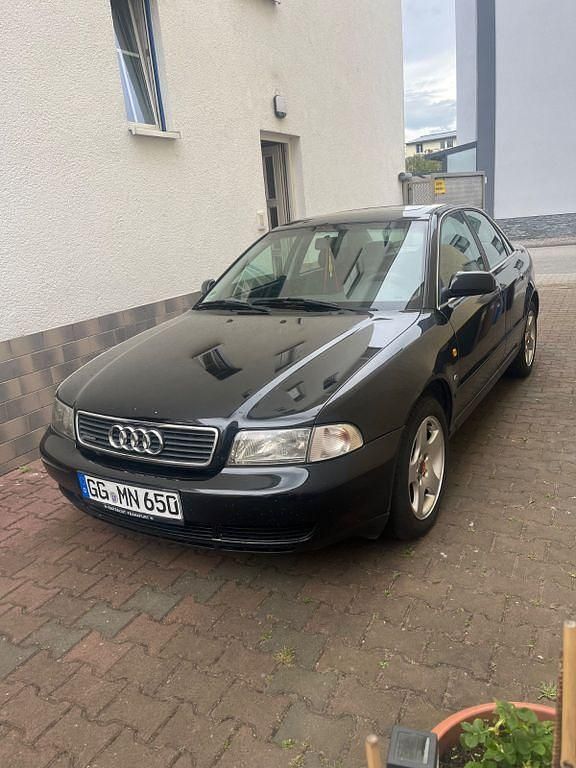 Gebraucht Audi A4 Performance 193 PS (141 kW) 1997 Schwarz Limousine