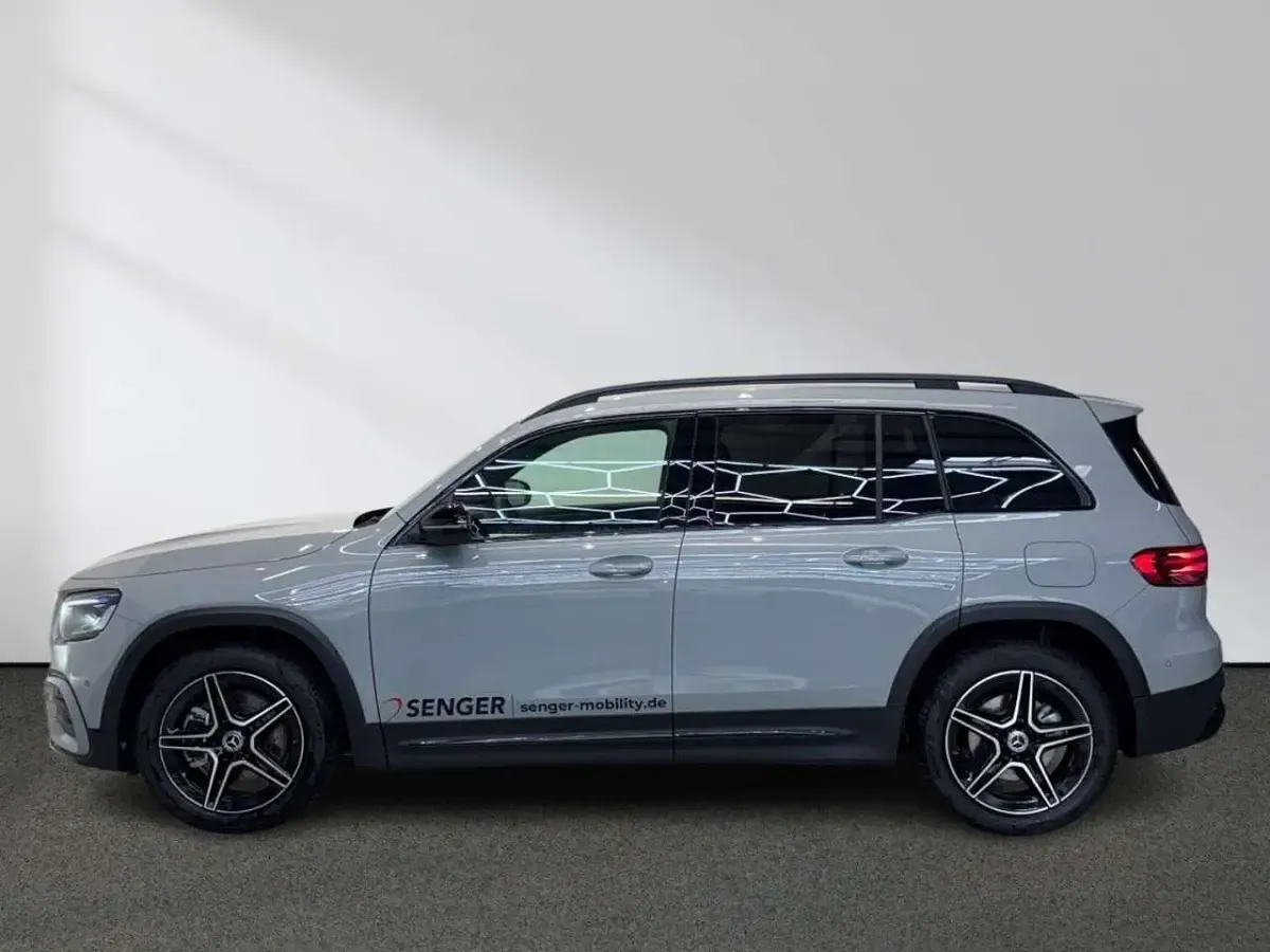 Gebraucht Mercedes GLB250 AMG 224 PS (164 kW) 2026 Grau SUV