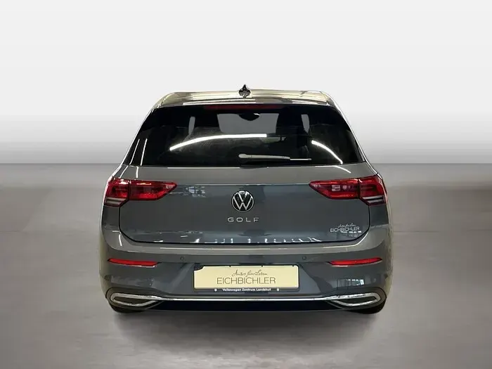 Occasion VW Golf VIII Active 150 ch (110 kW) 2023 Gris Berline