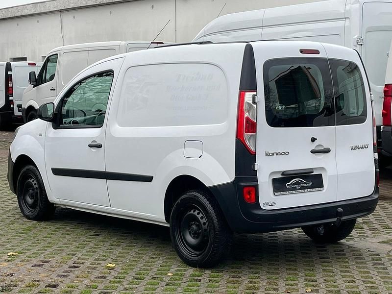 Gebraucht Renault Kangoo 110 PS (80 kW) 2018 Weiß Van / Kleinbus