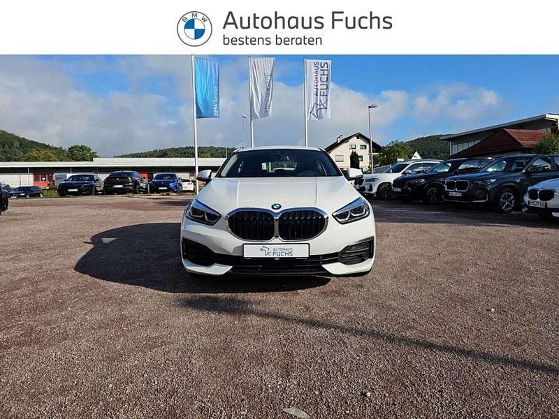 Gebraucht BMW 118 150 PS (110 kW) 2023 Weiss Kleinwagen