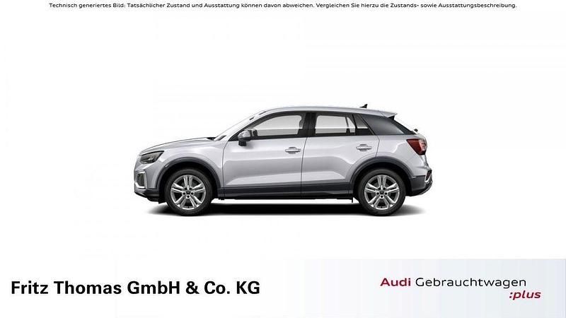 Florettsilber metallic Gebraucht 2021 Audi Q2 Ambiente SUV | 23.790 € (Superpreis) - Bild 1/4