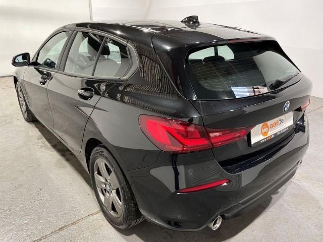 Gebraucht BMW 118 Advantage 150 PS (110 kW) 2022 Schwarz Kleinwagen