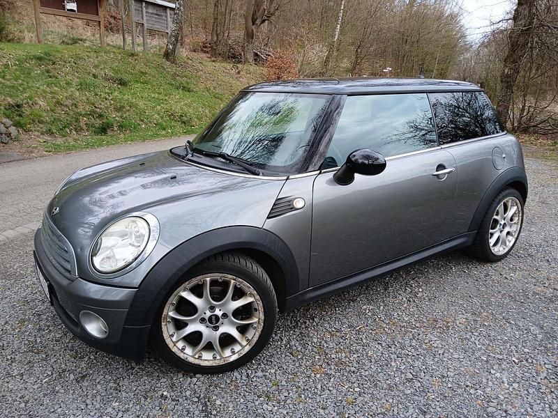 Gebraucht Mini Cooper 122 PS (89 kW) 2011 Silber Kleinwagen