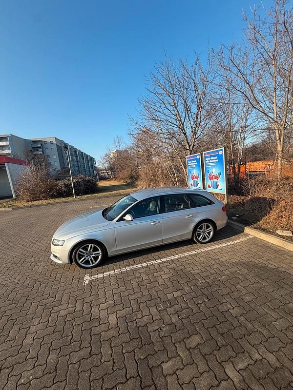 Gebraucht Audi A4 190 PS (139 kW) 2010 Silber Kombi