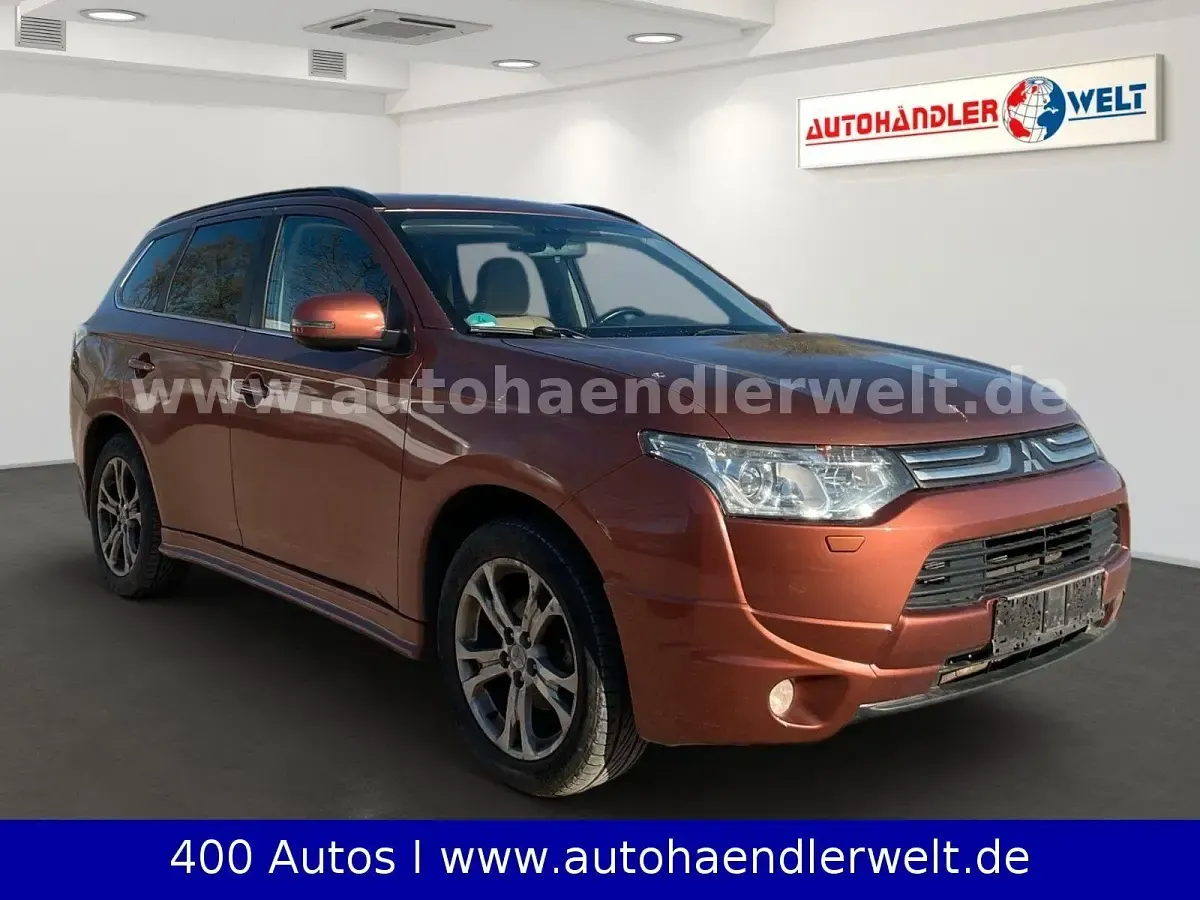 Gebraucht Mitsubishi Outlander Instyle 150 PS (110 kW) 2012 Braun SUV