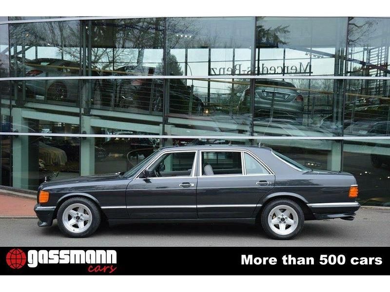 Gebraucht Mercedes 500 AMG 276 PS (202 kW) 1985 Schwarz Limousine